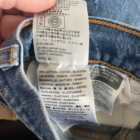 Levi’s Ribcage Shorts Womens Denim Cutoff High Rise Shorts Button Fly - Size 26 - Picture 5 of 6